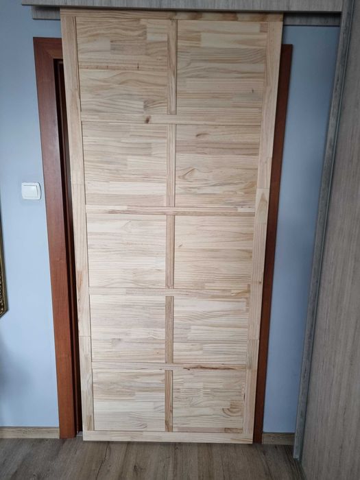 Drzwi przesuwne drewniane