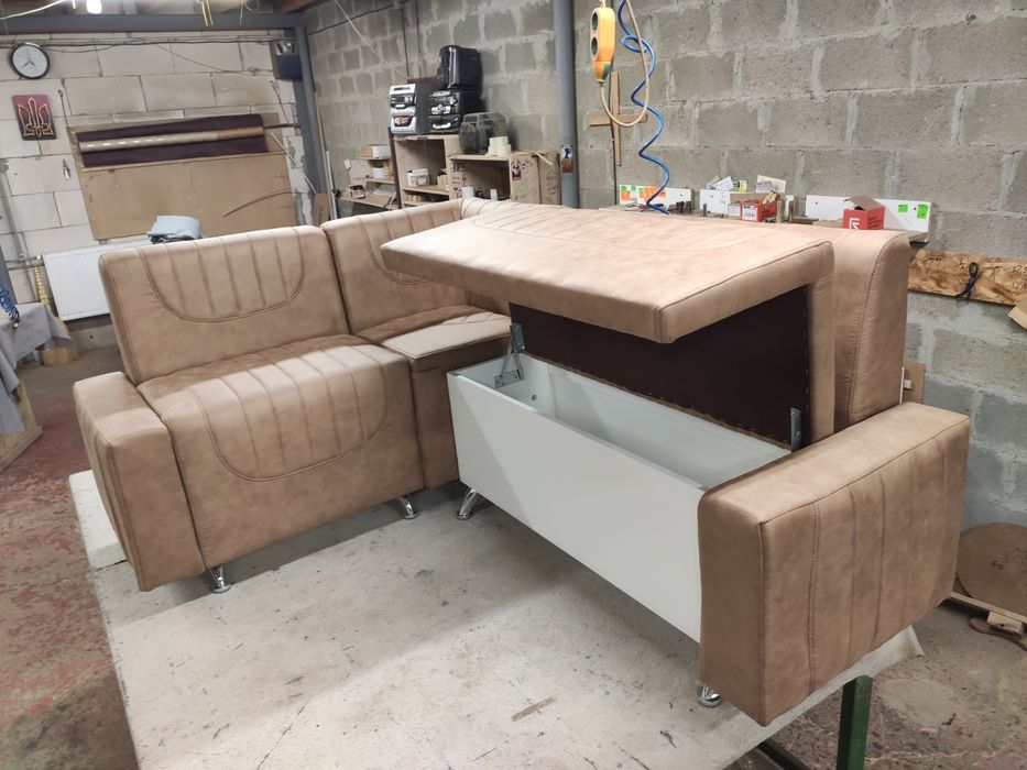 Куток   кухонний   диванчик