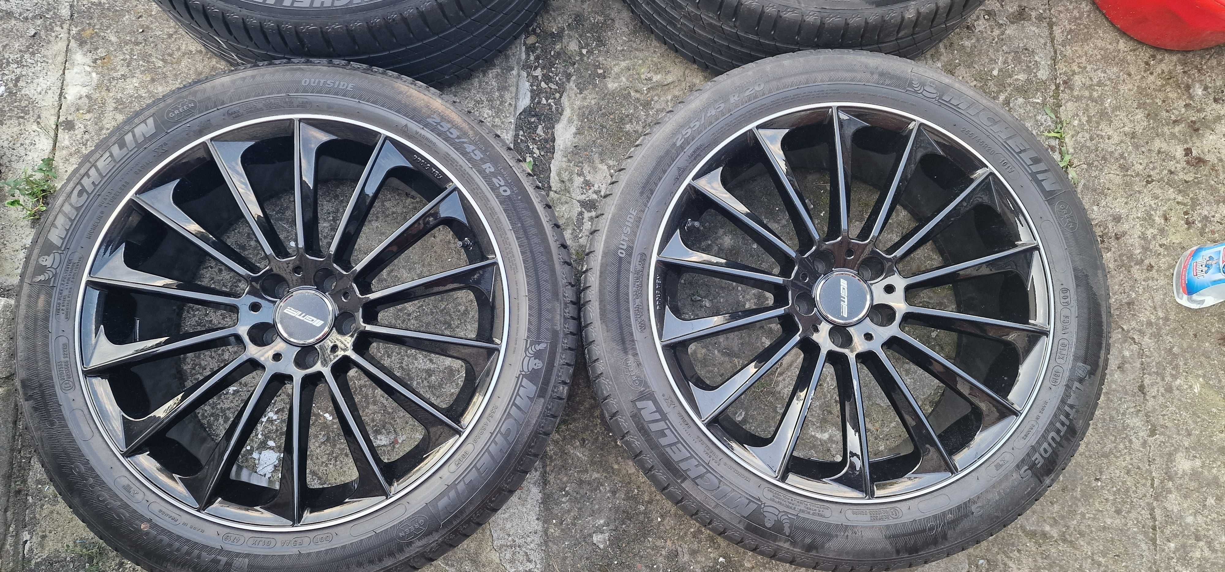 Michelin Latitude Sport 3 Felga GMP Italia STELLAR 19