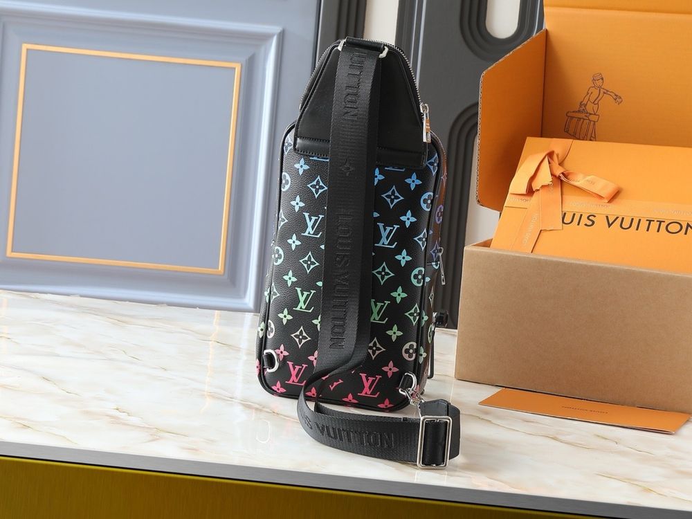 ЕКСКЛЮЗИВ! Бананка Louis Vuitton Avenue сумка мужская кожаная