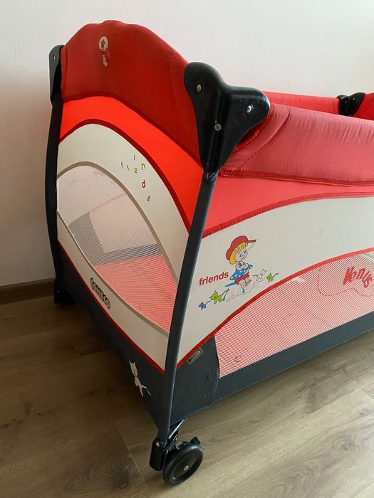 Łóżeczko turystyczne