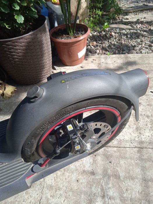 Продам самокат Xiaomi 4 Pro