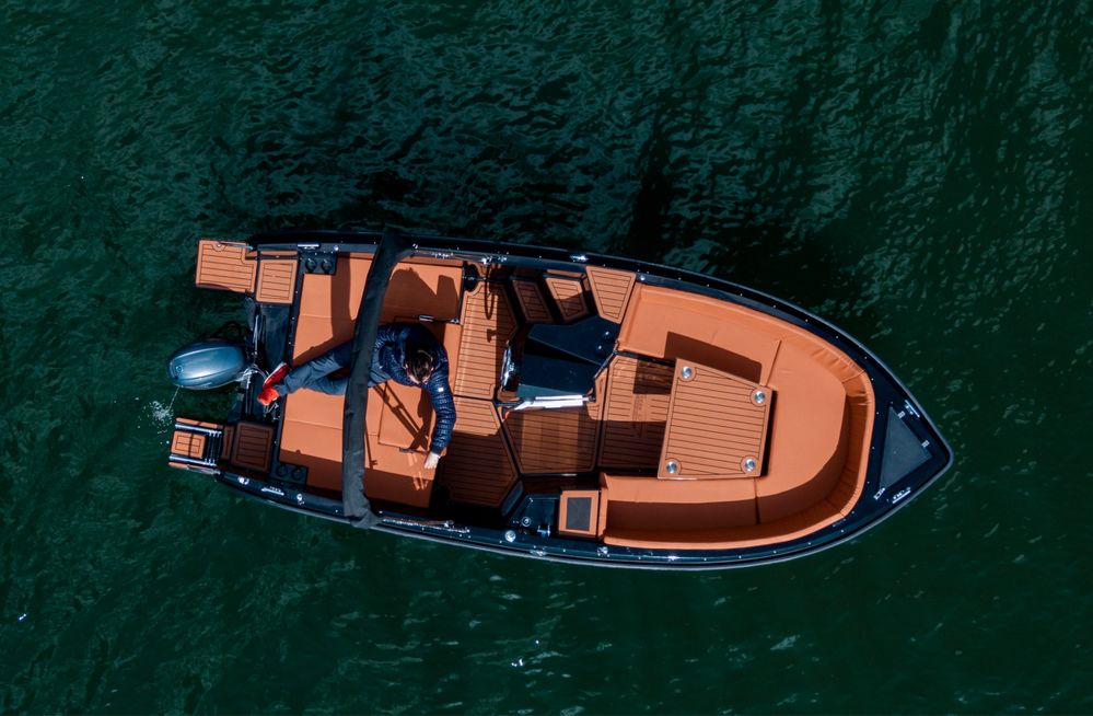 Wynajem/czarter łodzi motorowej Texas 575  Wakeboard/ Koło