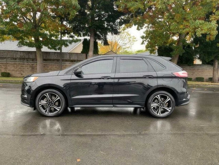 Ford Edge ST      2020