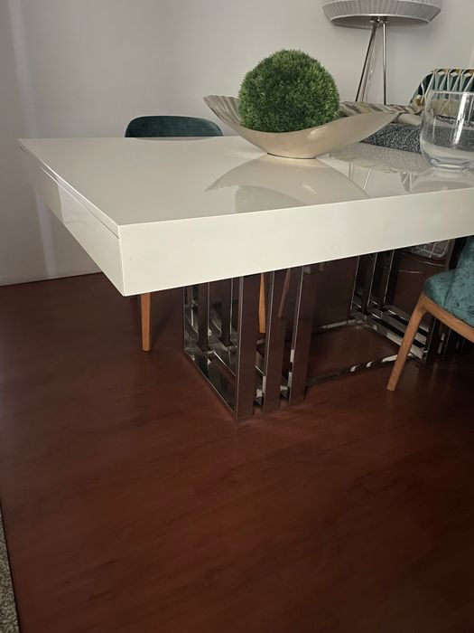 Mesa jantar extensível  em STOCK OFF