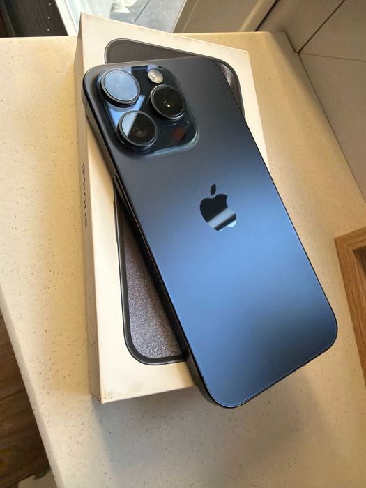 IPhone 15Pro, 256gb Stan BD Bateria 88%