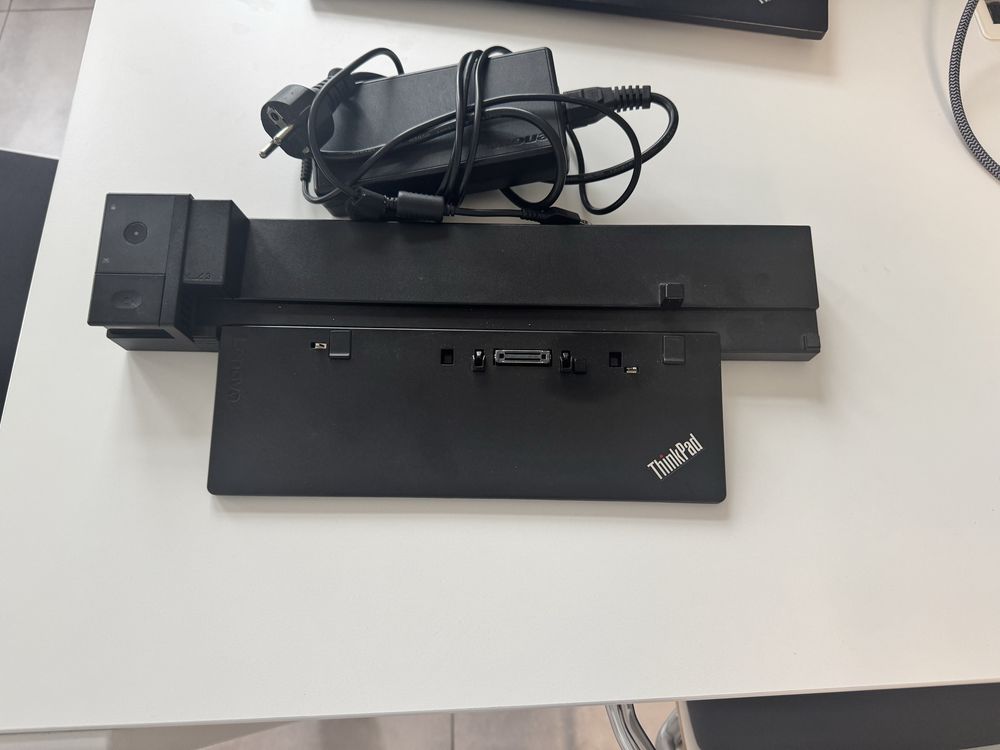 Thinkpad Lenovo P50, IntelCore i7 2.60, RAM 16 GB + stacja dokujaca!