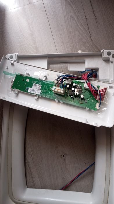 Продаются запчастини до пральної машини