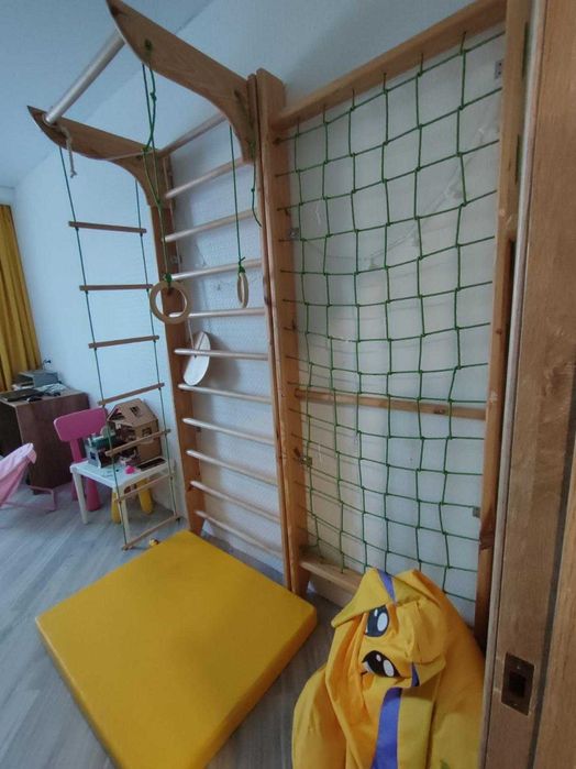 БЕЗ КОМІСІЇ! Двокімнатна гарна квартира. САДОЧОК. Сертифікат