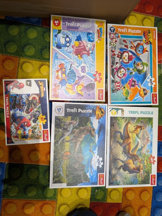 Puzzle trefl różne