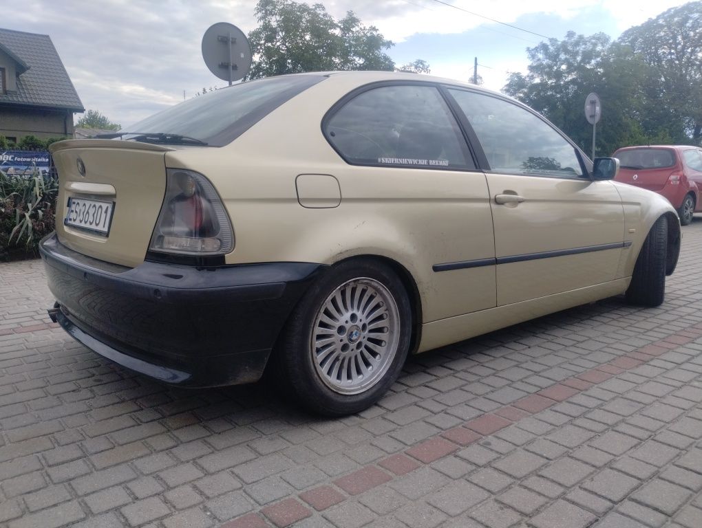 BMW E46 325i compakt m52b25 swap drift