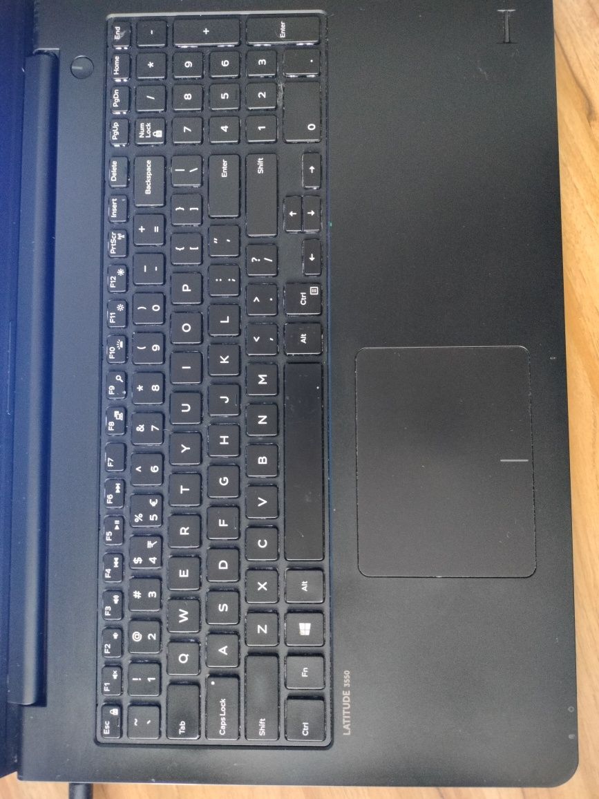 Laptop Dell Latitude 3550