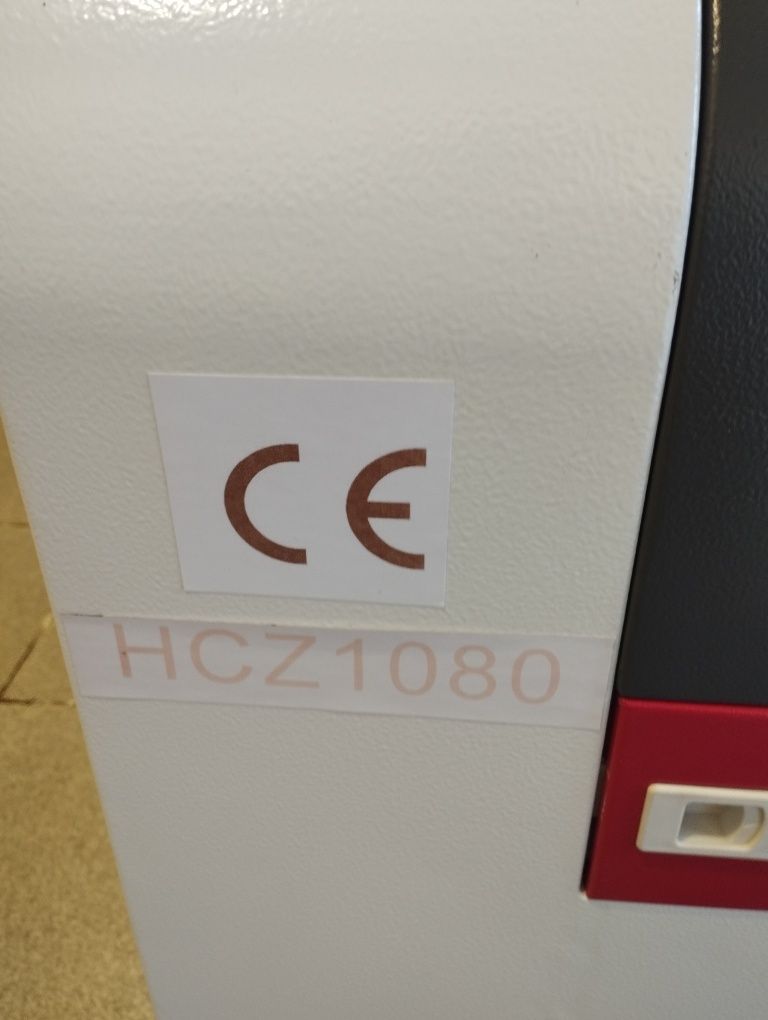 Лазерний станок верстат HCZ 1080  ЧПУ СО2 100ватт 1000x800мм Ruida