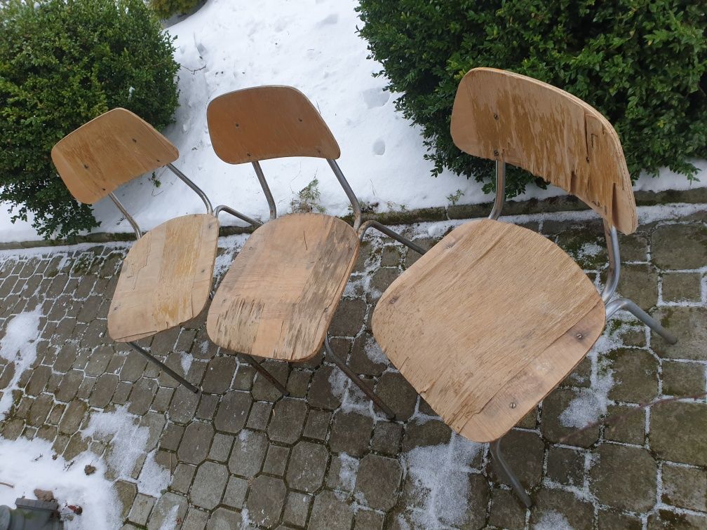 Metalowe krzeslo z okresu PRL do renowacji 20szt