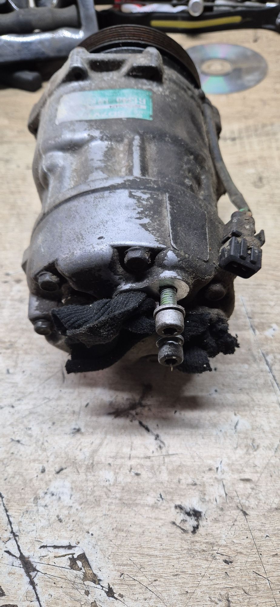 Kompresor klimatyzacji VW Golf IV 1.4 Audi A3 Seat Leon Toledo Skoda