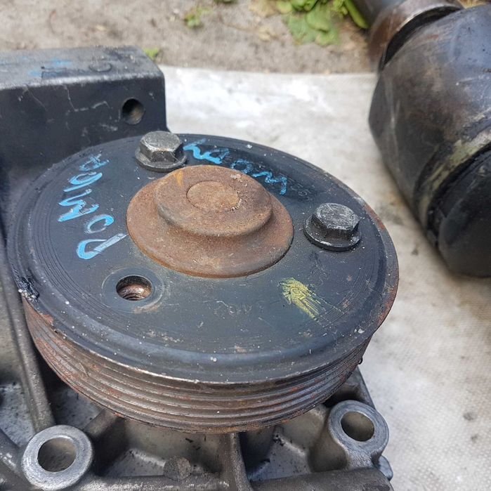 pompa wody obudowa termostatu ducato boxer jumper iveco 2.8 2.5 99r