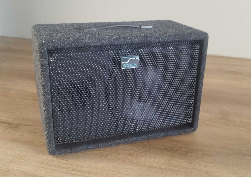 Kolumna aktywna estradowa odsłuch niskotonowy subwoofer bass tuba rms