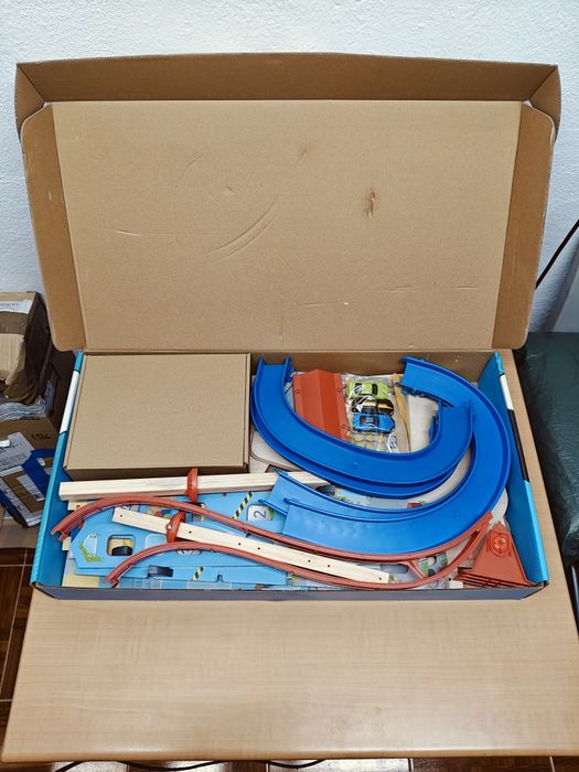 Garage Parcheggio Multipiano (Playtive Racers)