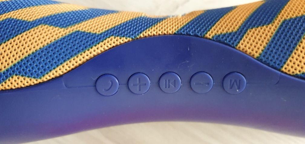 Колонка JBL SLC 053