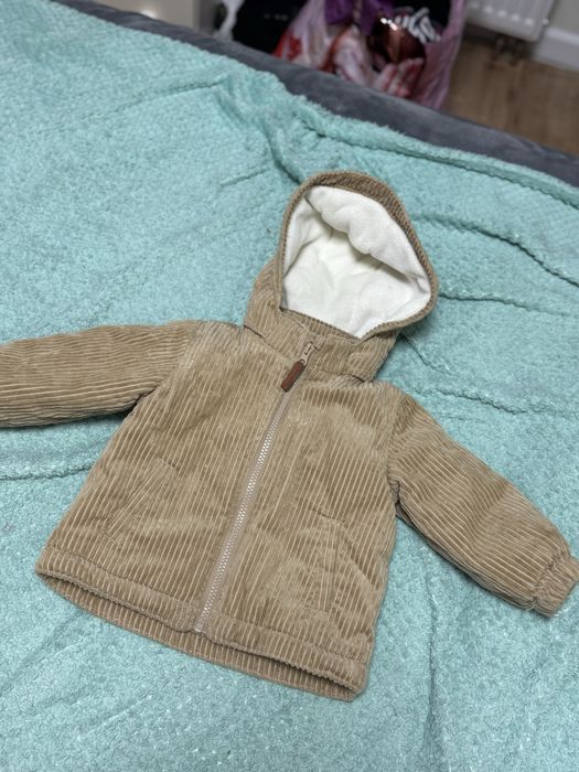 Куртка h&m 9-12 місяців