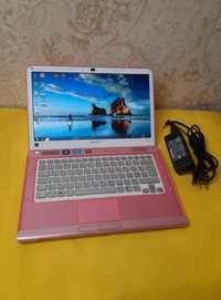 Ноутбук SONY pcg-61712m/ i5-2410M/ 4 Gb/ HDD 320 Gb БатареяРобоча