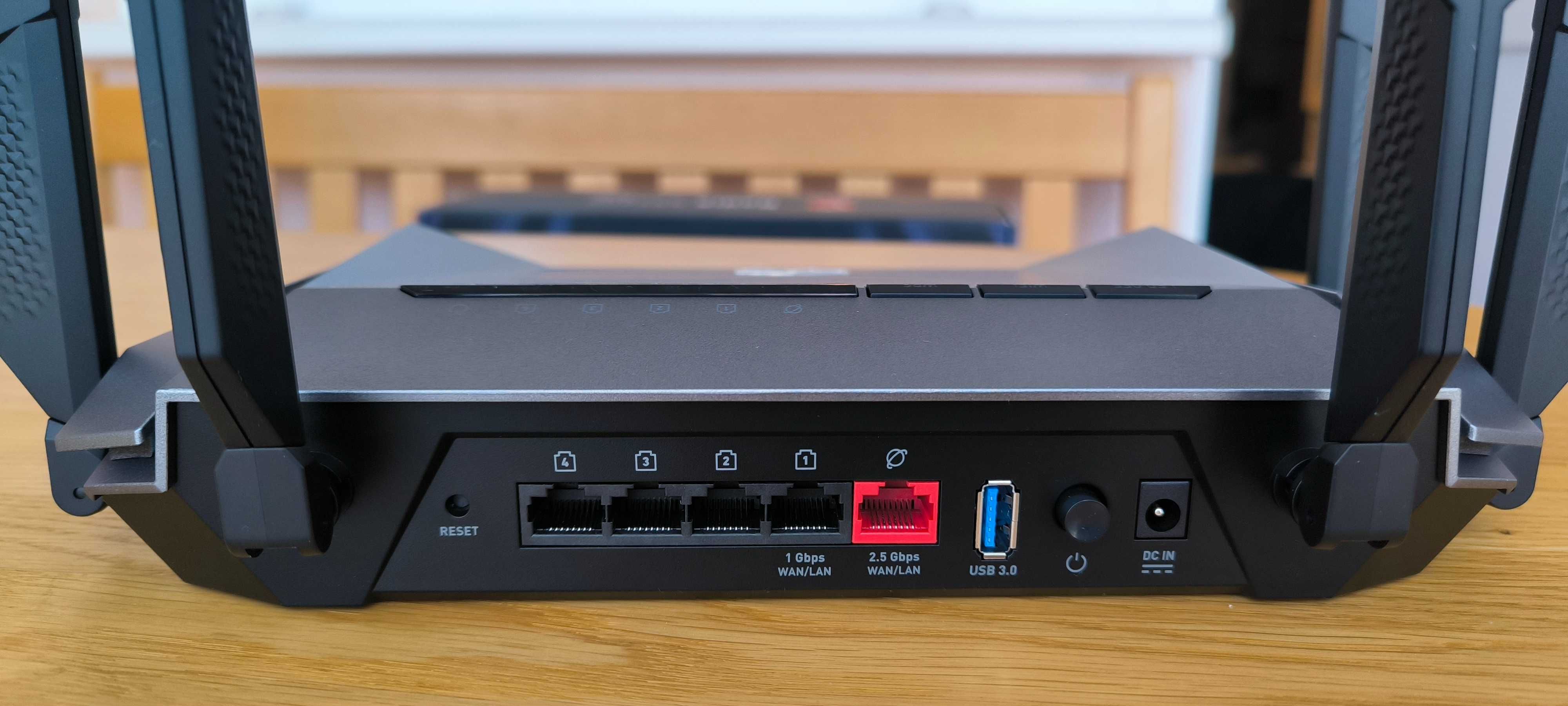 Роутер MSI RadiX GRAX66 AX6600 WiFi 6 Tri-Band Gaming
