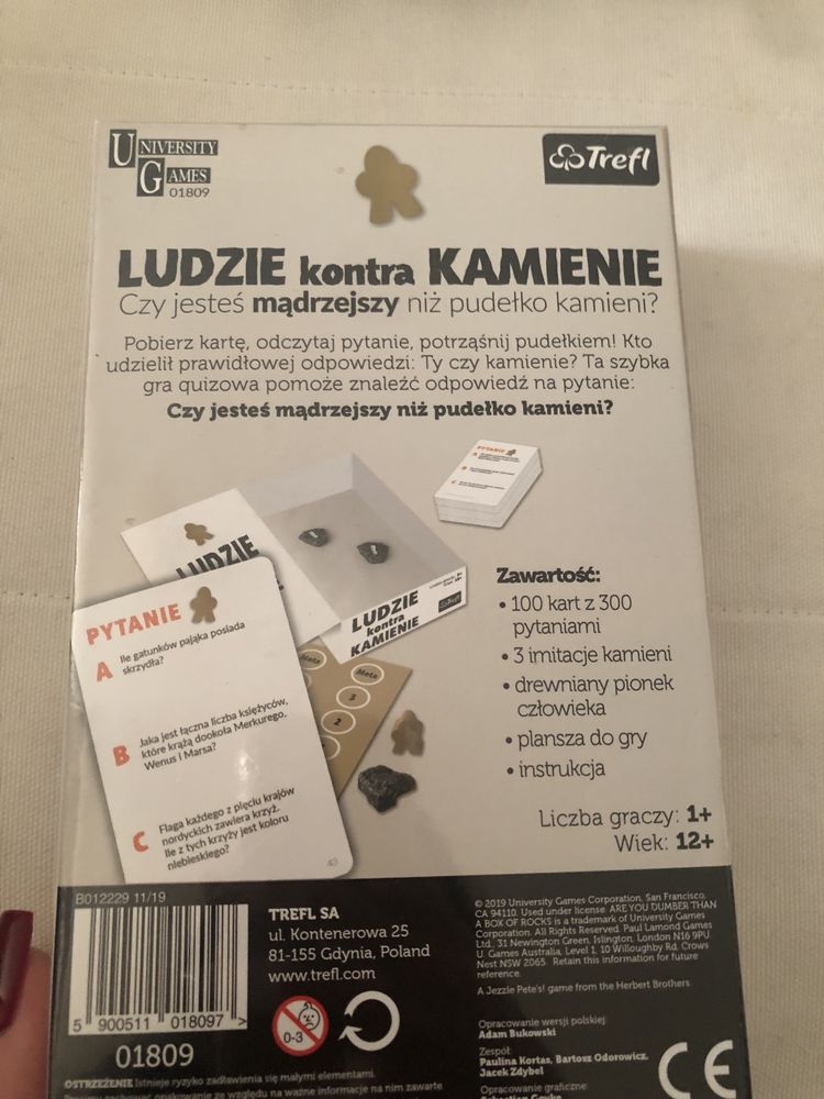 gra ludzie kontra kamienie Czy jesteś mądrzejszy niż pudełko kamieni?