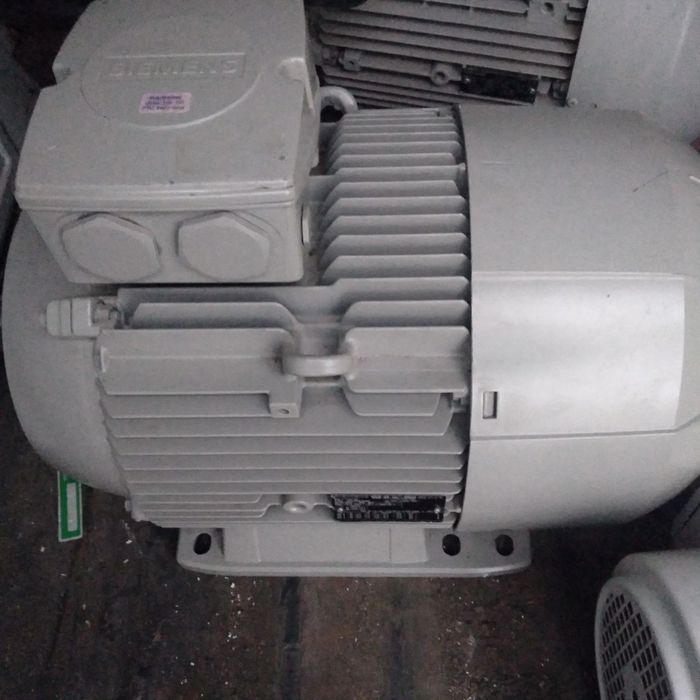 Silnik Siemens 11 kw 1400 obr min nowy