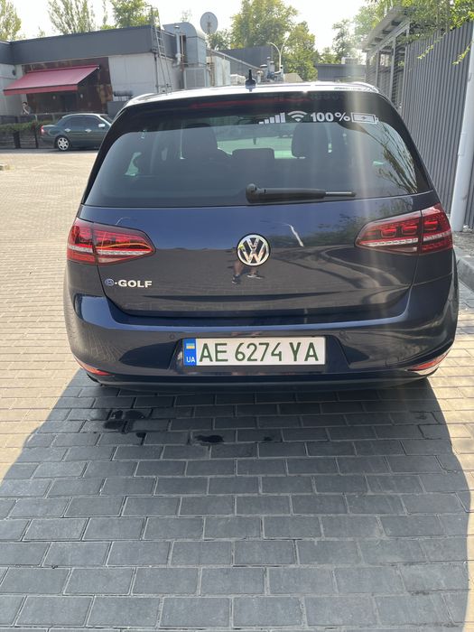 E-golf электричка 24киловата