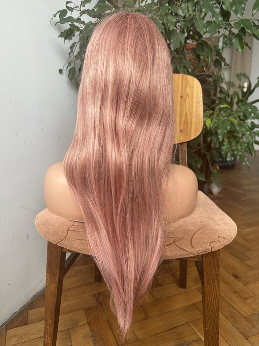 Bardzo dluga peruka pink jasny roz 100% wlosy naturalne