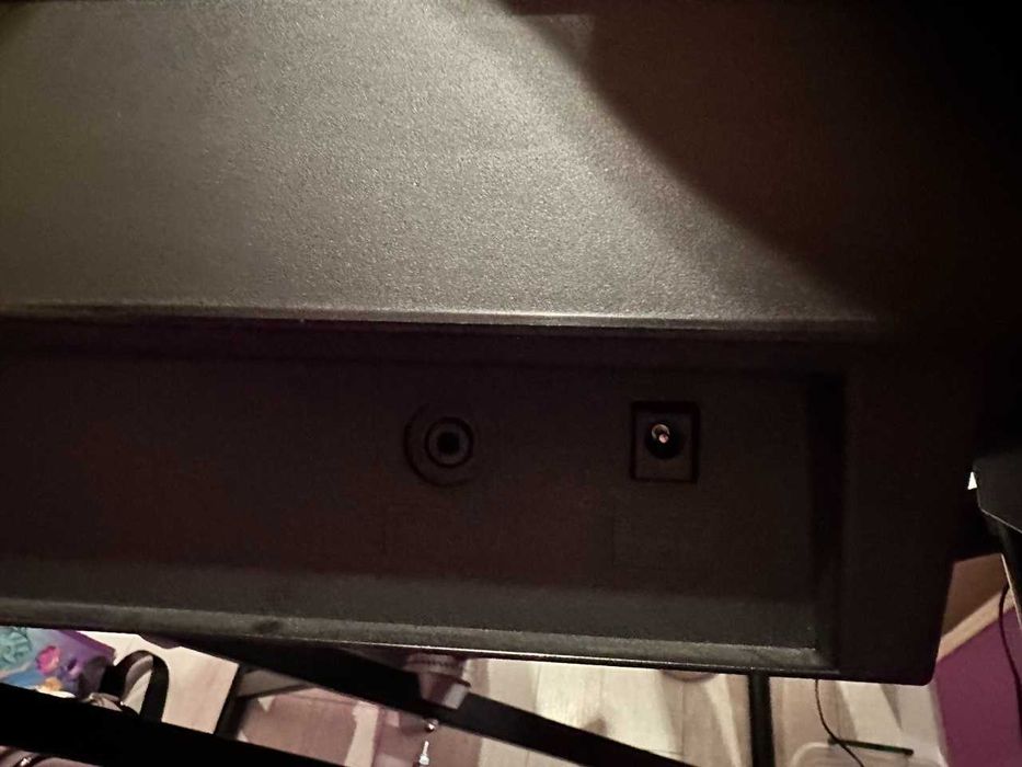 Синтезатор Yamaha PSR-F51