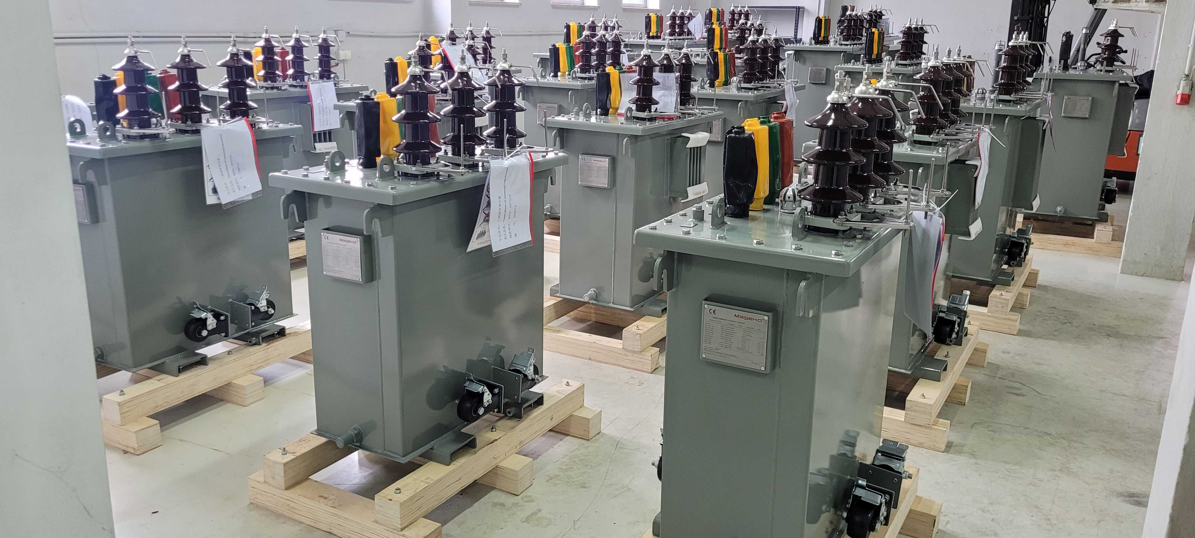 Transformator olejowy 3 fazowy MAGEKO typ MTO 160