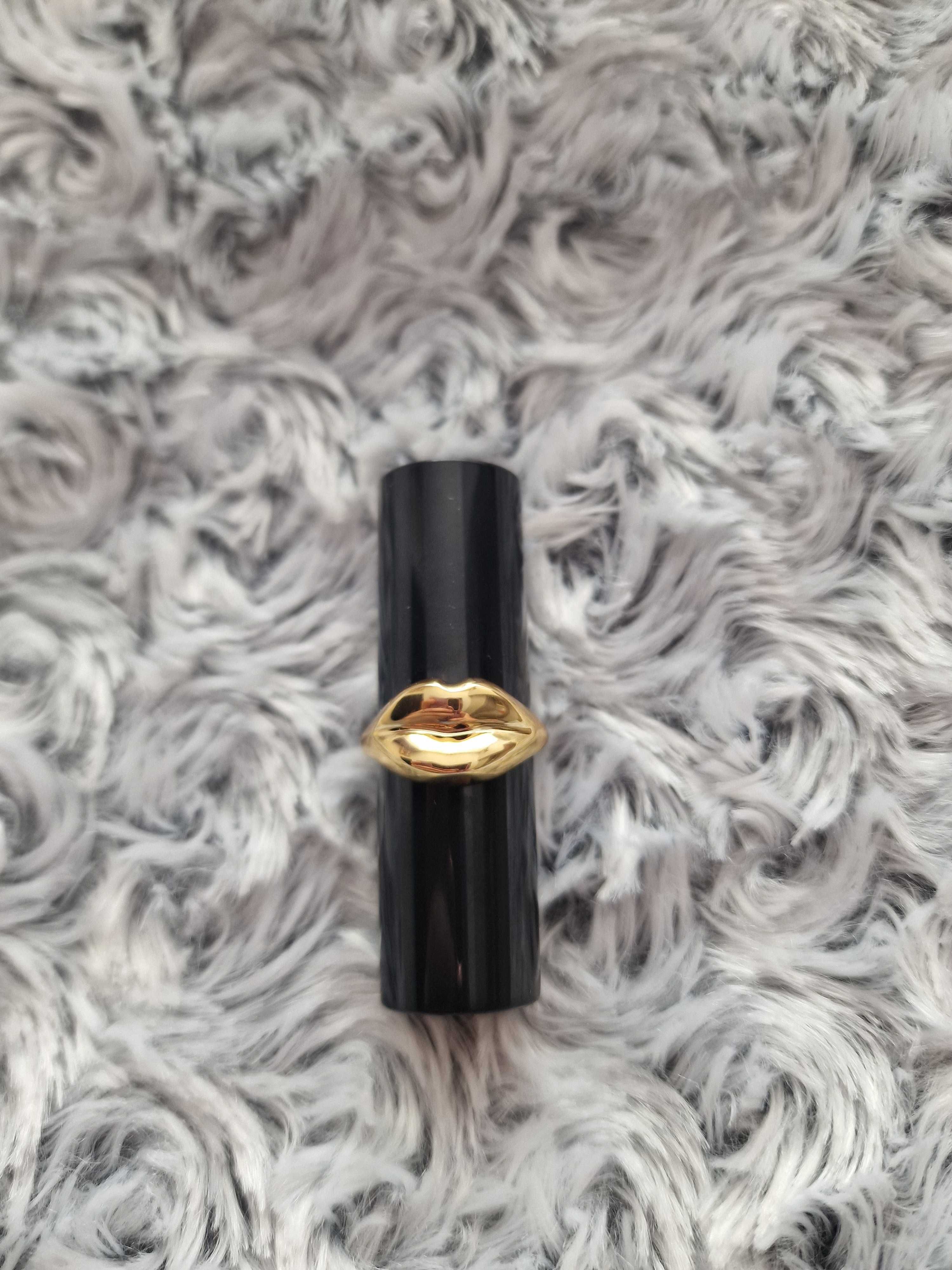 Pomadka do ust MatteTrance Lipstick Pat McGrath Labs Divine Rose
