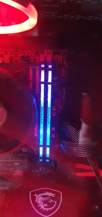 Hyperx predator 16GB (2x8GB) CL 16 ddr4 3200Mhz RGB