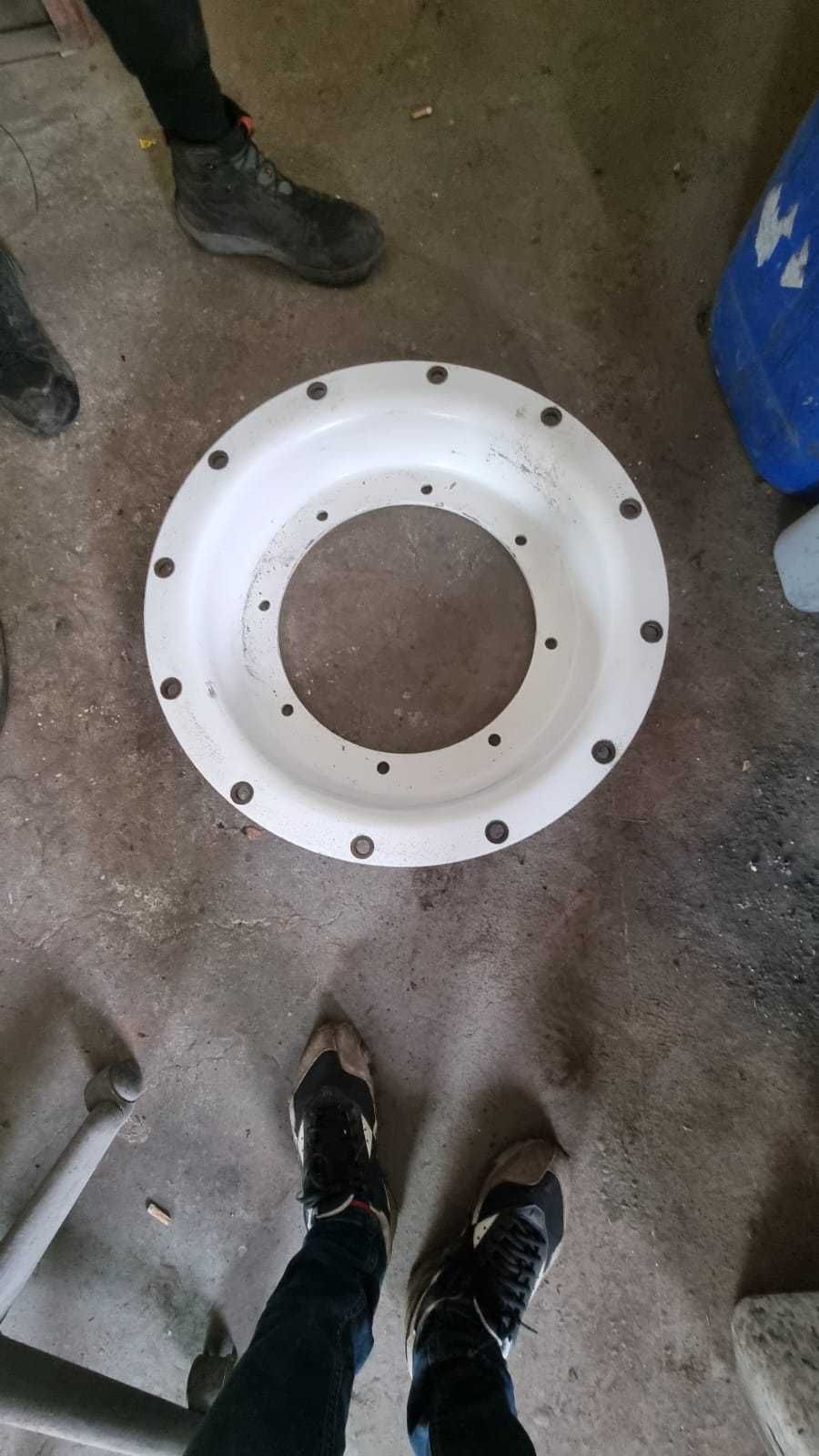 Pompa hydrauliczna, części hydrauliki, rozdzielacze Case Puma i inne