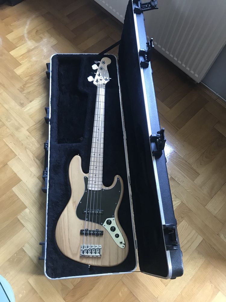 Fender American Professional Jazz Bass V