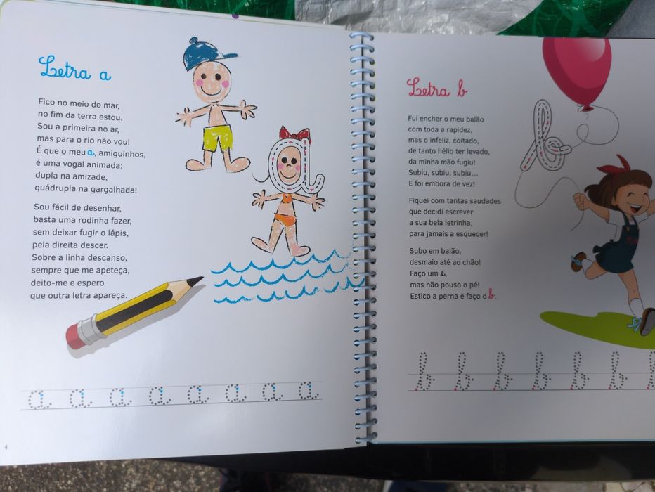 Alfabeto Mágico de Emília Gonçalves