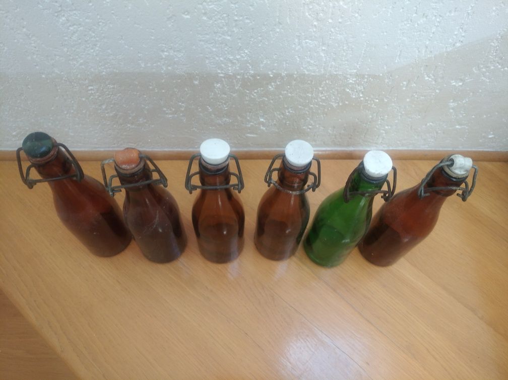 Stare butelki z korkami 6 sztuk