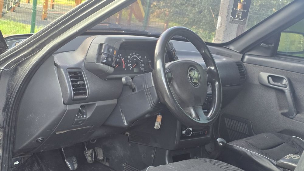 Продаю авто 2110