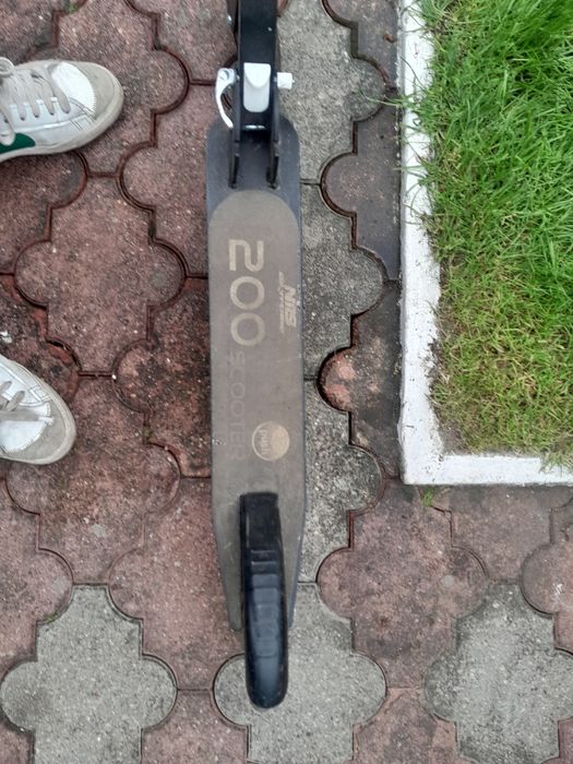 Hulajnoga Scooter 200