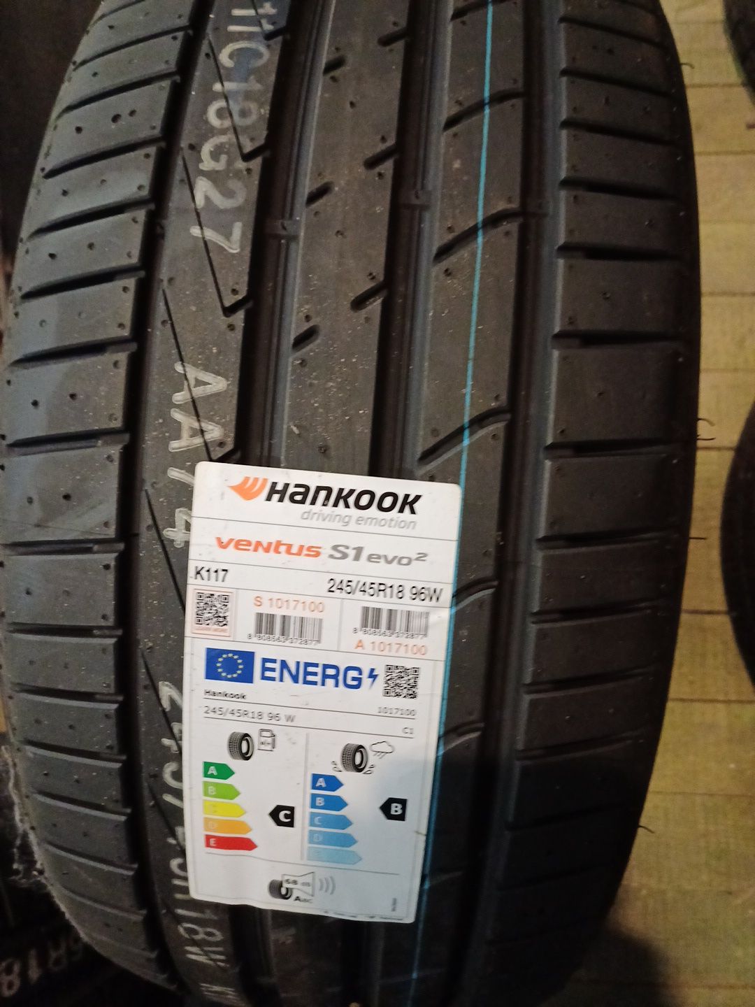 Nowe opony 245/45/18 Hankook S1 evo 2  K117 ,68 dB