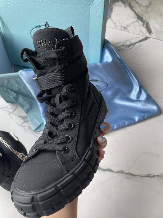 Кеди жіночі prada