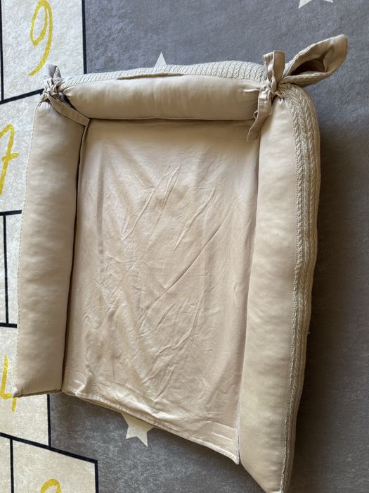 Пеленальний матрас, матрас на комод