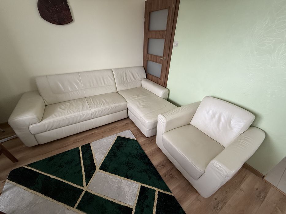 Elegancki skórzany beżowy narożnik + fotel - komfort i styl