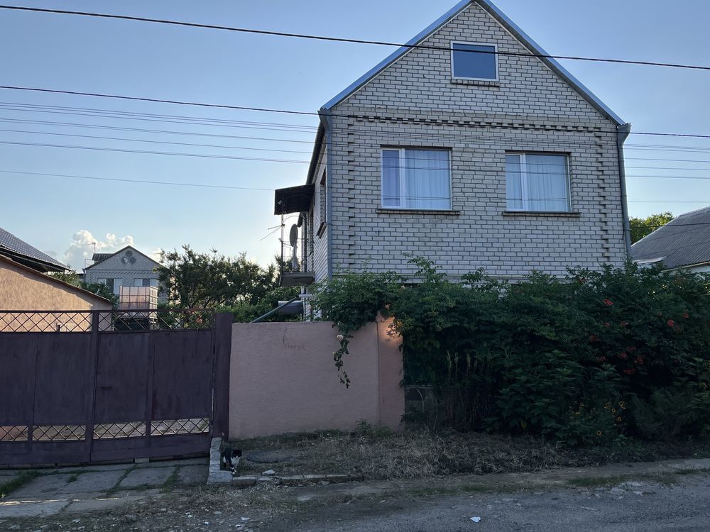 Продажа двухэтажного дома в Терновке
