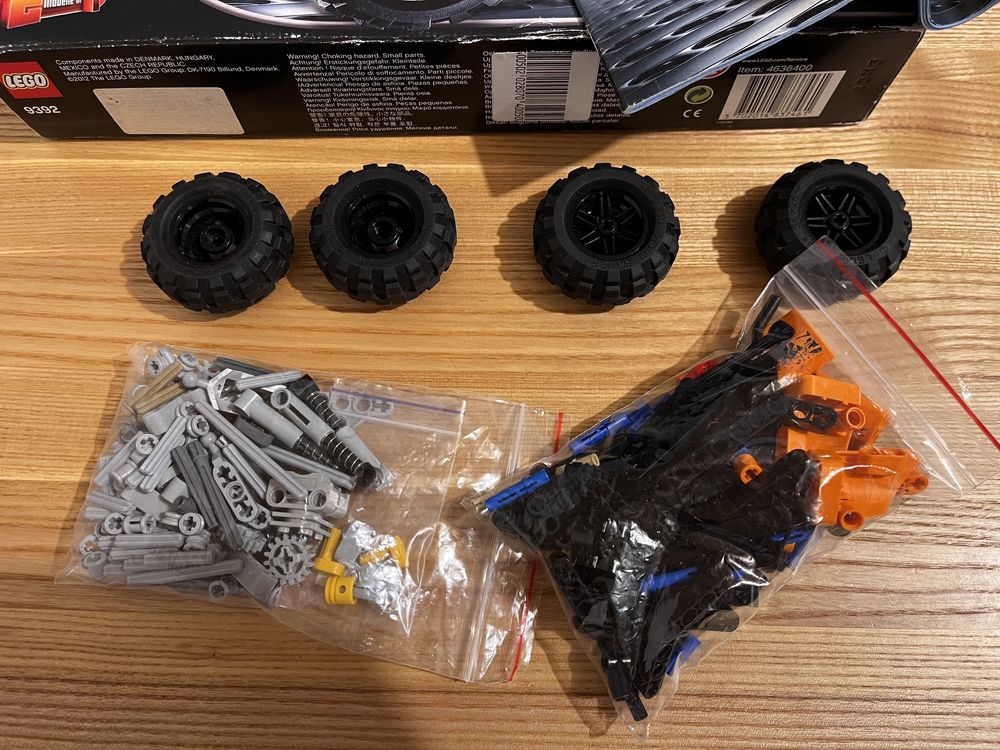 9392 lego Technic