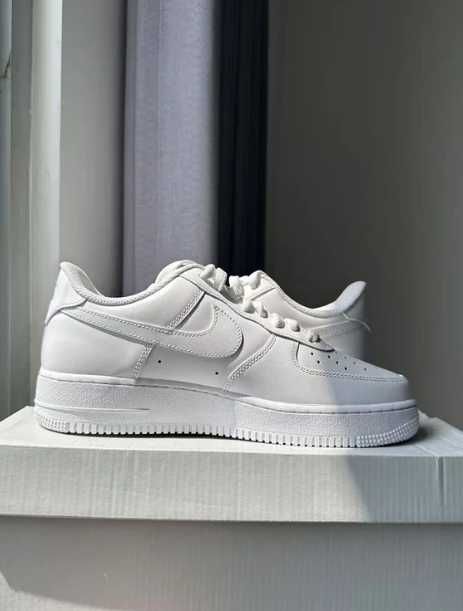 Buty Trampki NikeAir_Force_1_Low _07_White_R. 38