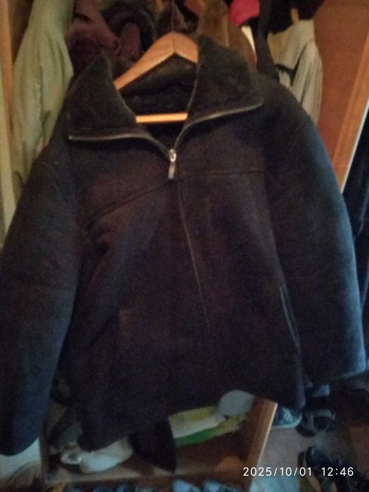 Продам мужскую дубленку зимнюю