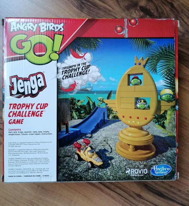 Dwa zestawy Angry Birds Telepods plus siedem samochodzików