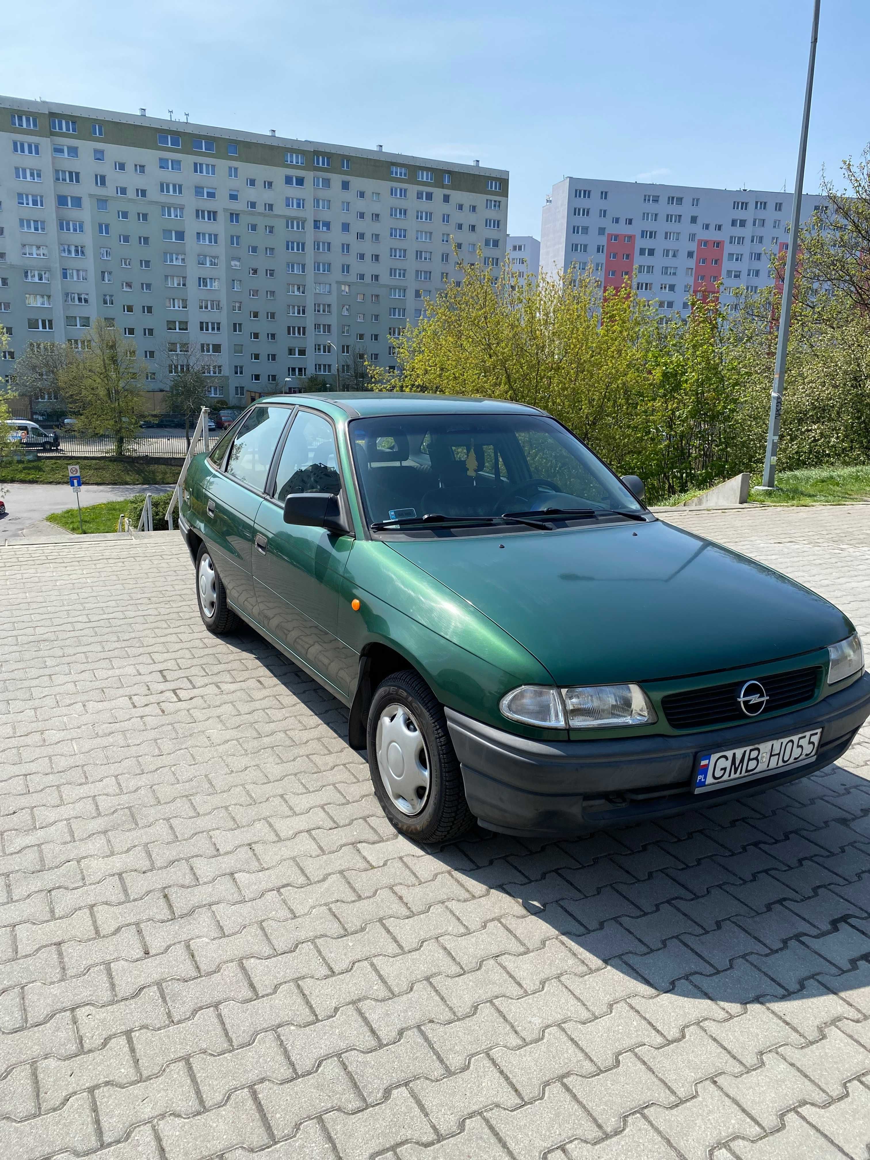 Opel Astra 2000r LPG